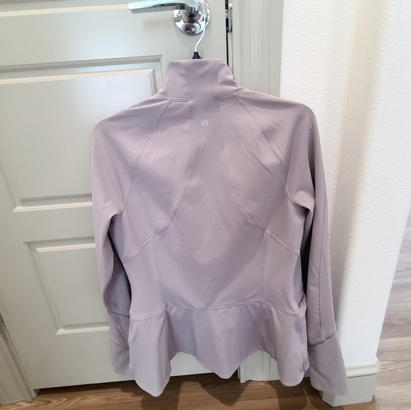 Lululemon Define Jacket - Picture 4 of 8